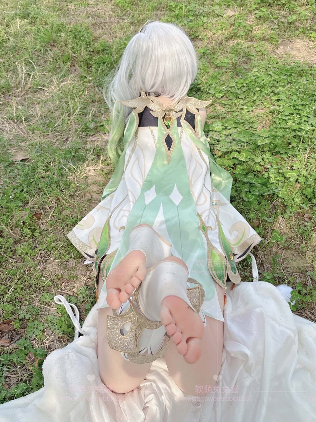 Coser@软萌兔兔酱 – COS草神纳西妲 水晶棒玩弄娇嫩菊花小骚穴 水嫩一线天白虎嫩B