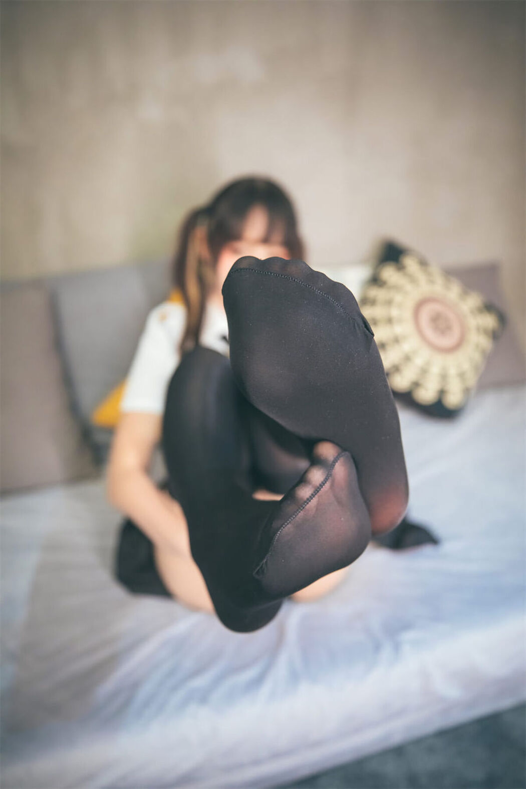 Coser@神楽坂真冬 Vol.081 绝对企画-黑丝皮衣 お帰りなさい、指揮官 Part3