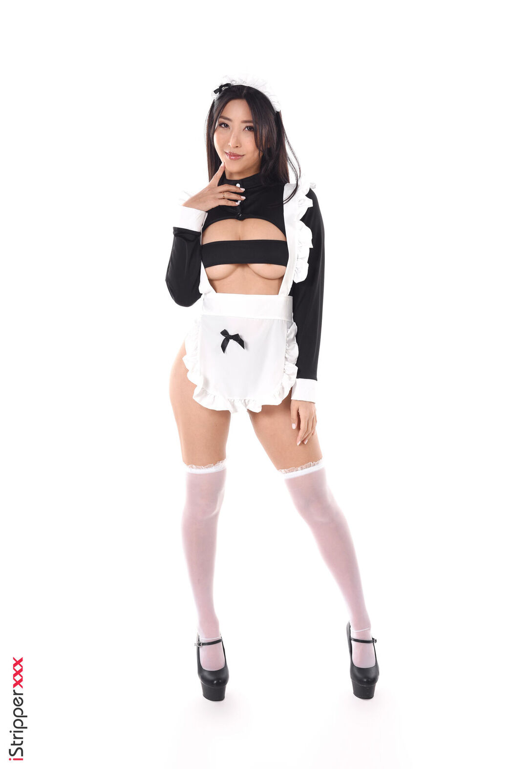 [IStripper] Emiri Momota &#8211; The Japanese Maid