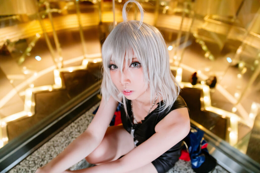 Coser@Reku Momoiro 桃色れく – ふたつの竜の魔女 Part3