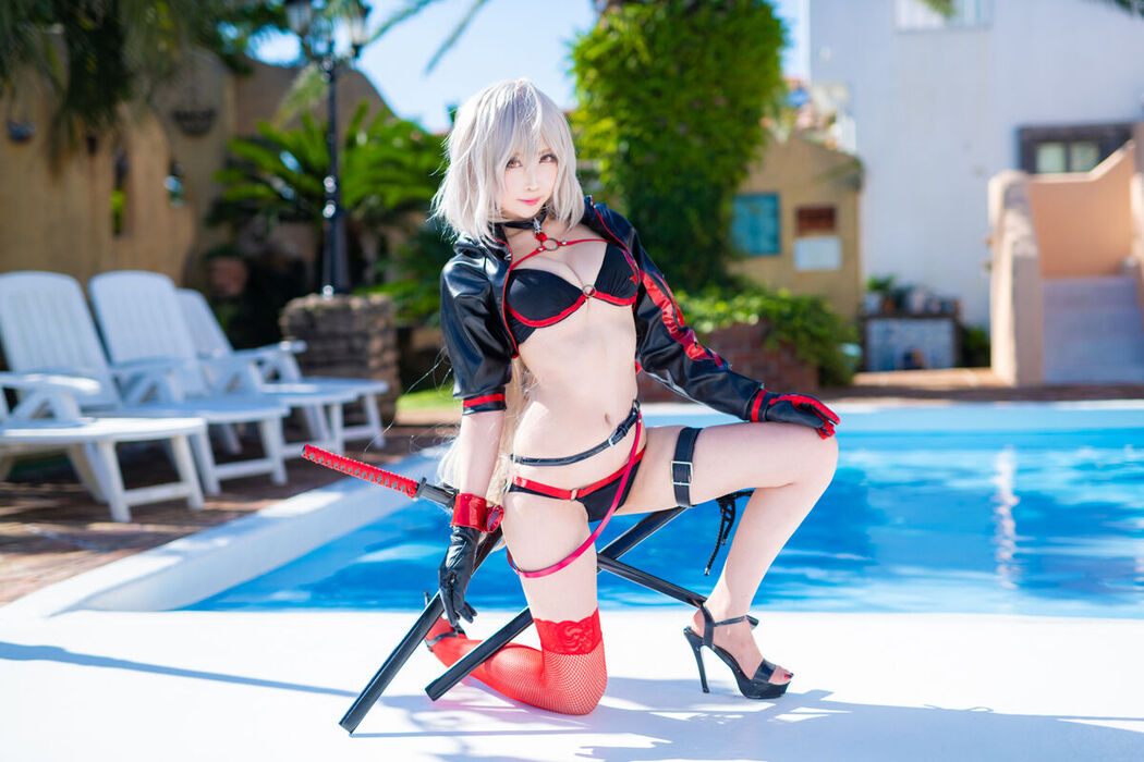 Coser@Reku Momoiro 桃色れく &#8211; ふたつの竜の魔女 Part1