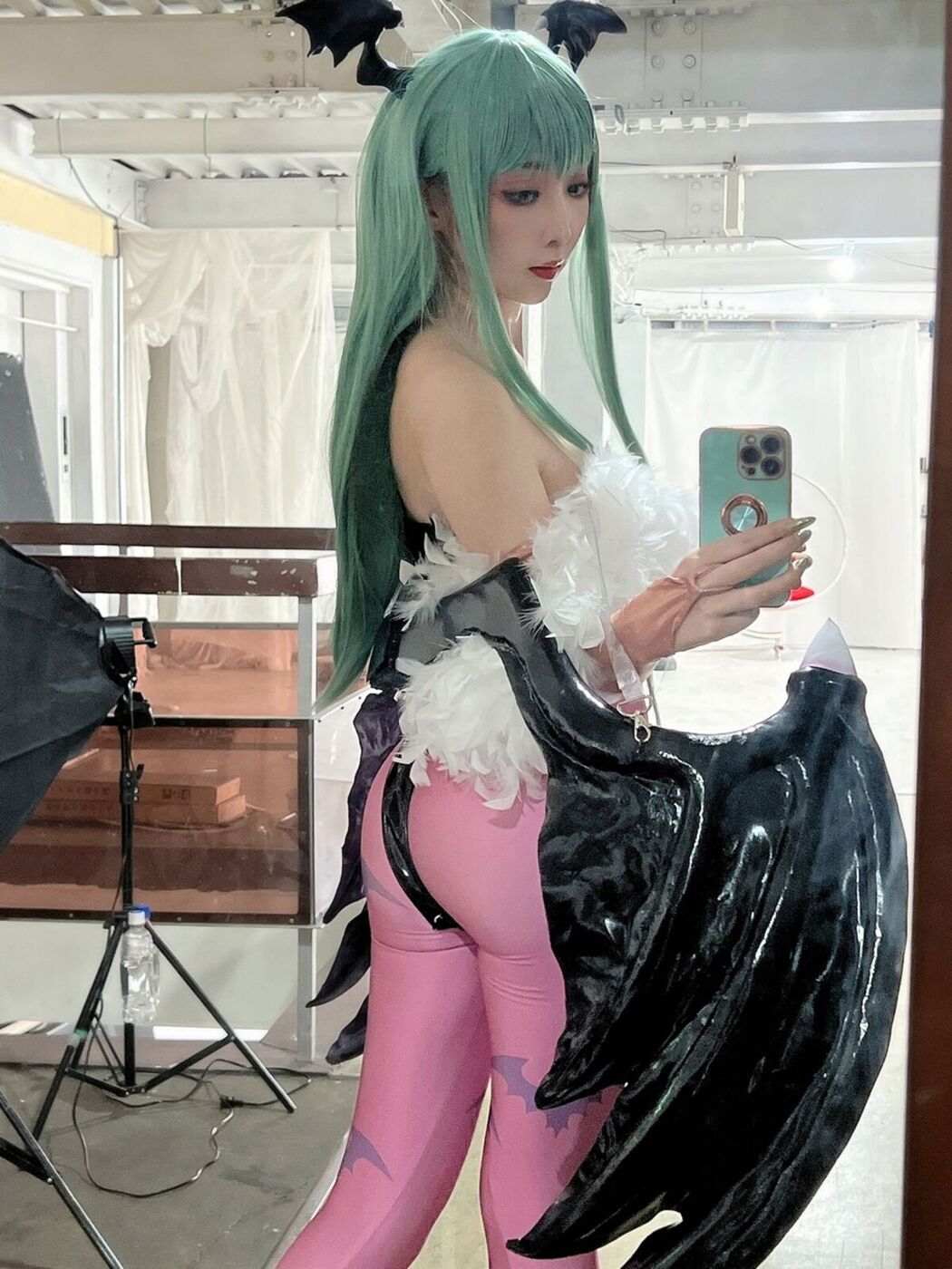 Coser@Reku Momoiro 桃色れく – Morrigan Aensland Part1