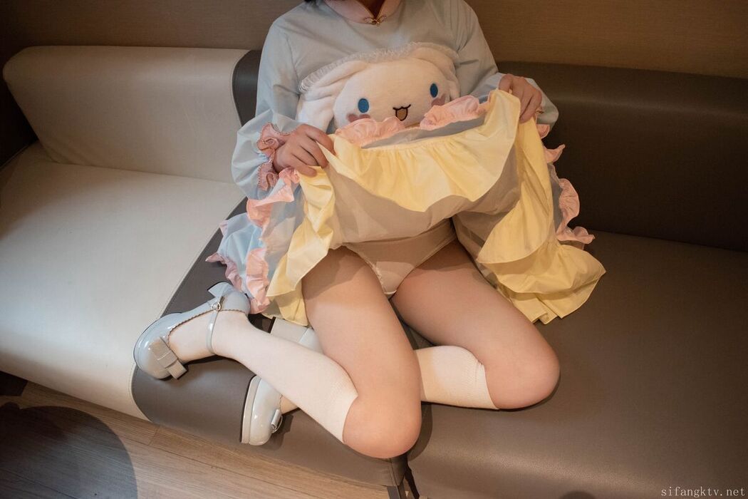 Coser@猫屋少女 – 小兔叽