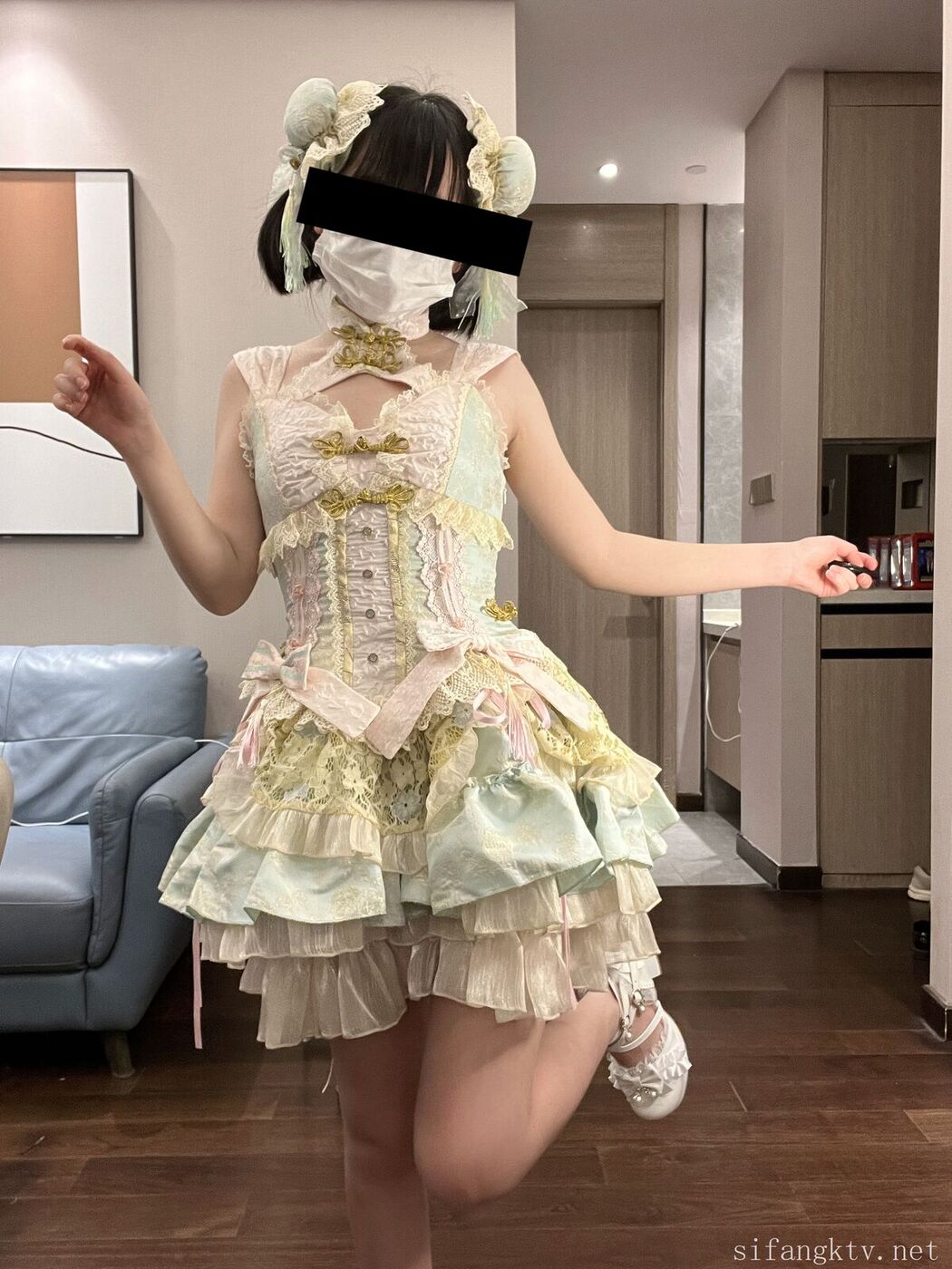 Coser@猫屋少女 – 像梨子一样清甜