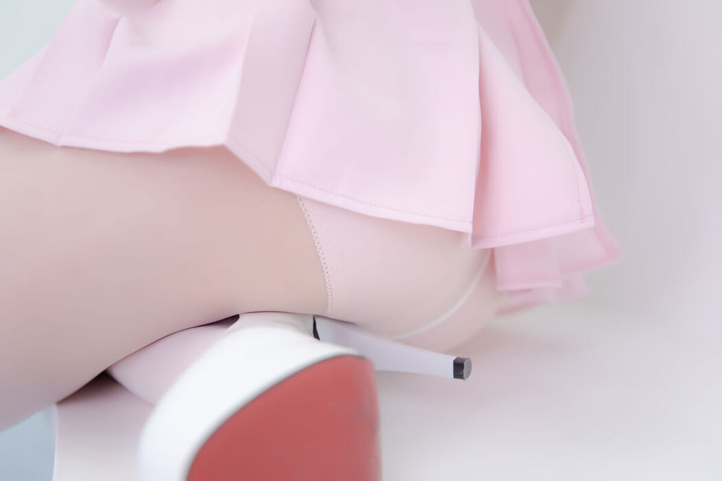 Coser@神楽坂真冬 Vol.084 绝对企画-白丝护士 心身バランス Part2