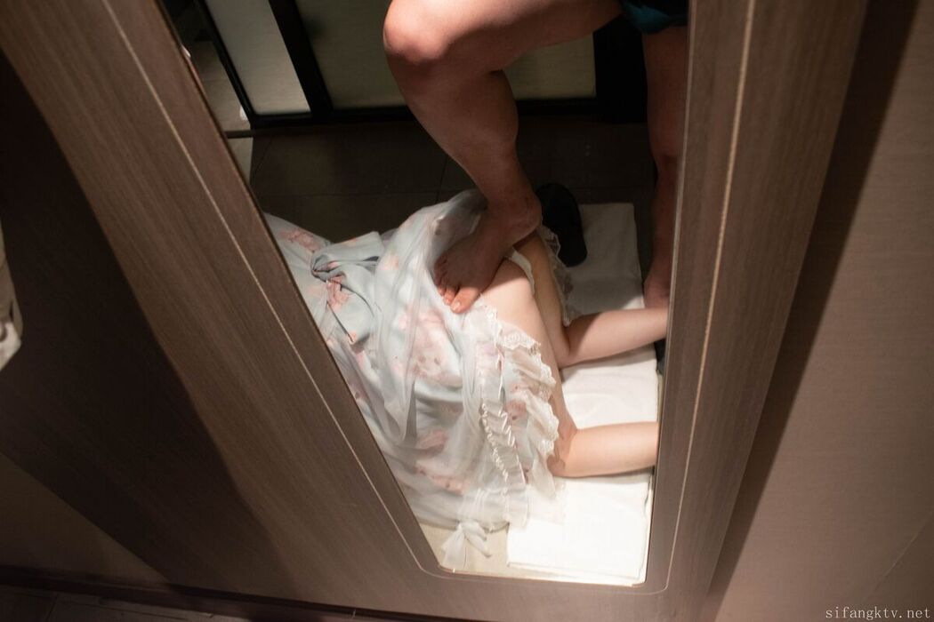 Coser@猫屋少女 – 小兔叽
