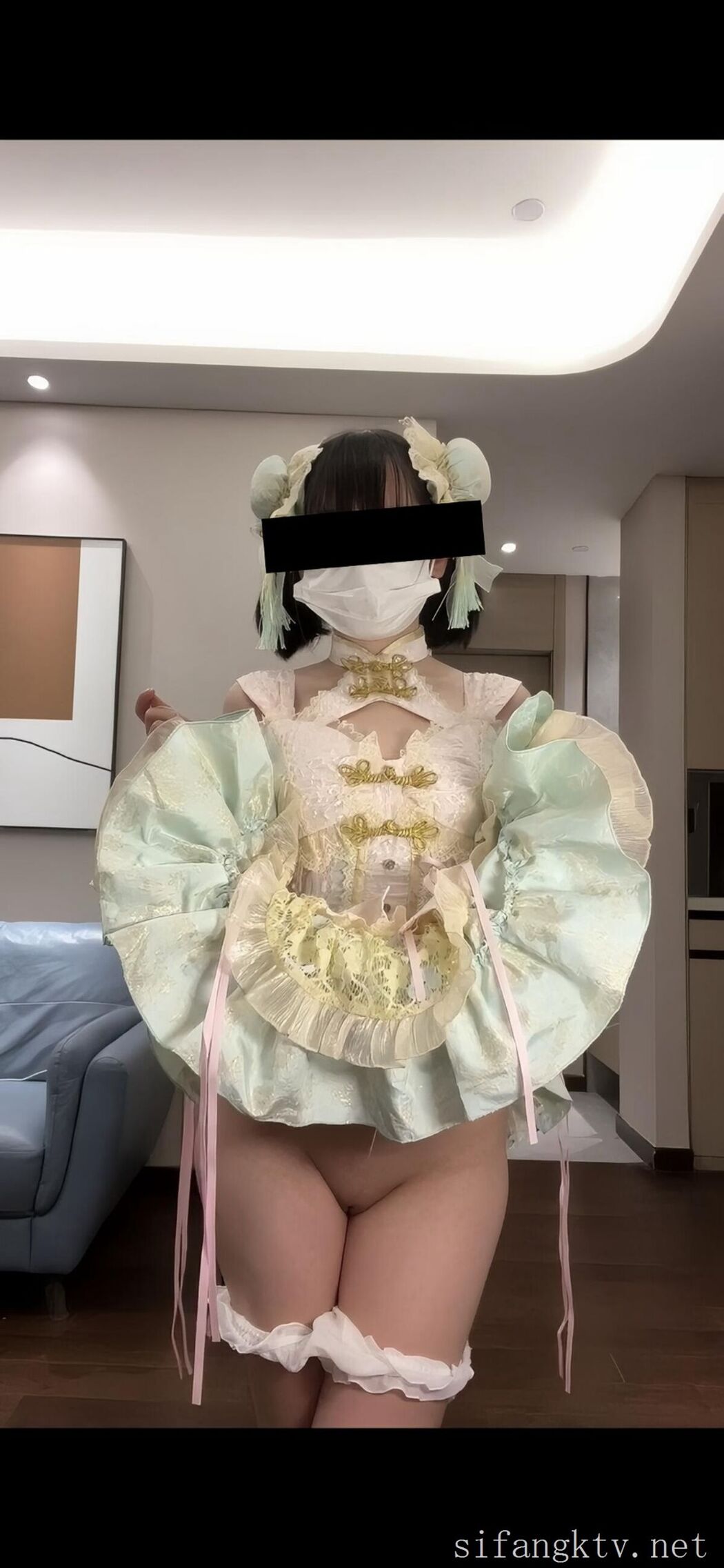 Coser@猫屋少女 – 像梨子一样清甜