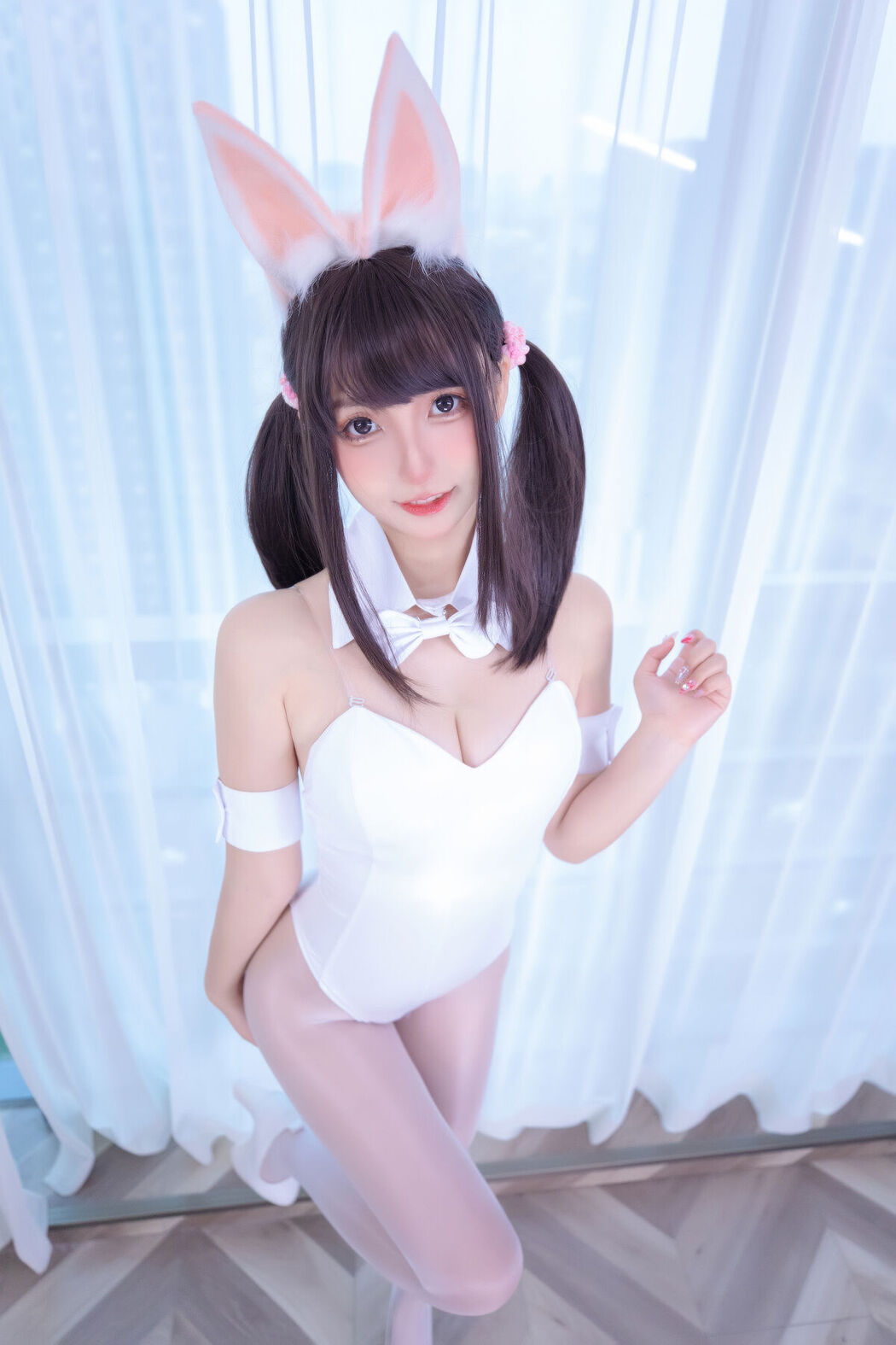 Coser@神楽坂真冬 Vol.089 绝对企画-兔女郎与钢管 バニーバブル Part1