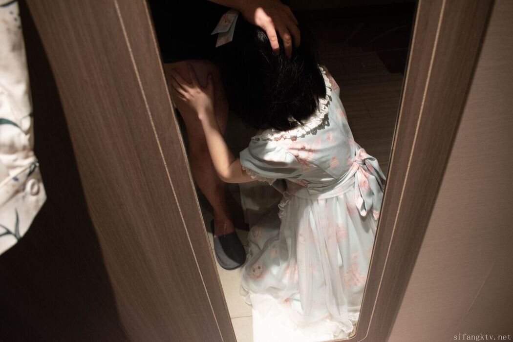 Coser@猫屋少女 – 小兔叽