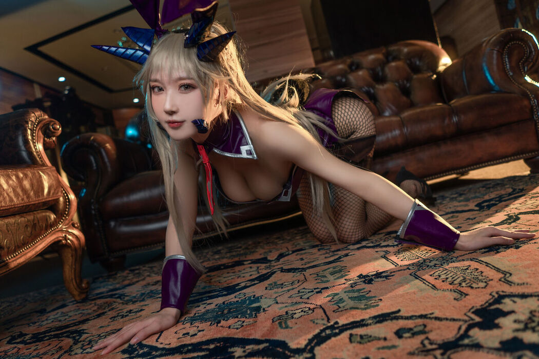 Coser@阿包也是兔娘 &#8211; 黑枪呆兔女郎