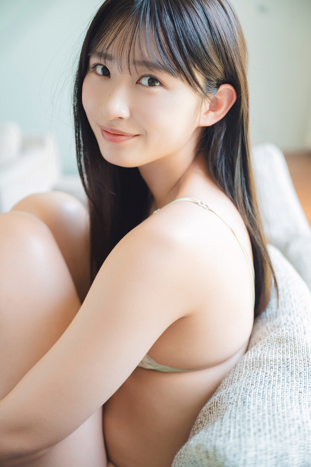 Hinata Matsumoto 松本日向, FLASHデジタル写真集 「もう、あんま見んといてや」 Set.01