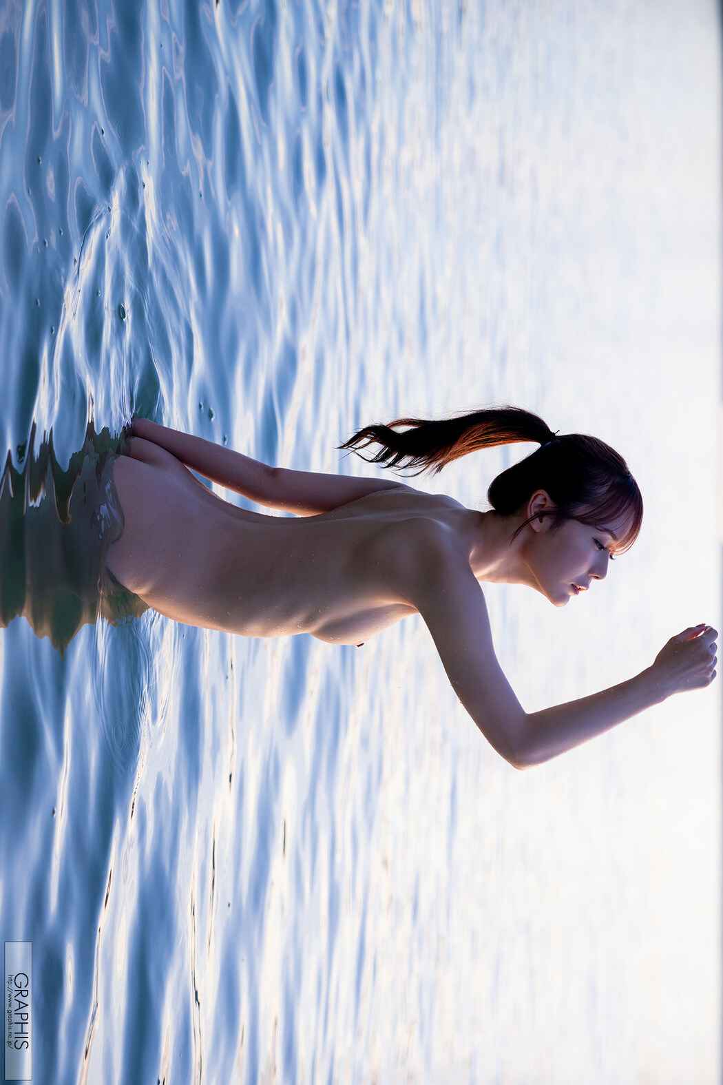 MIRU みる, Graphis Gals 「Fascination」 Vol.03