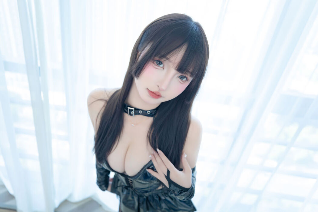 Coser@神楽坂真冬 Vol.210 美脚调教