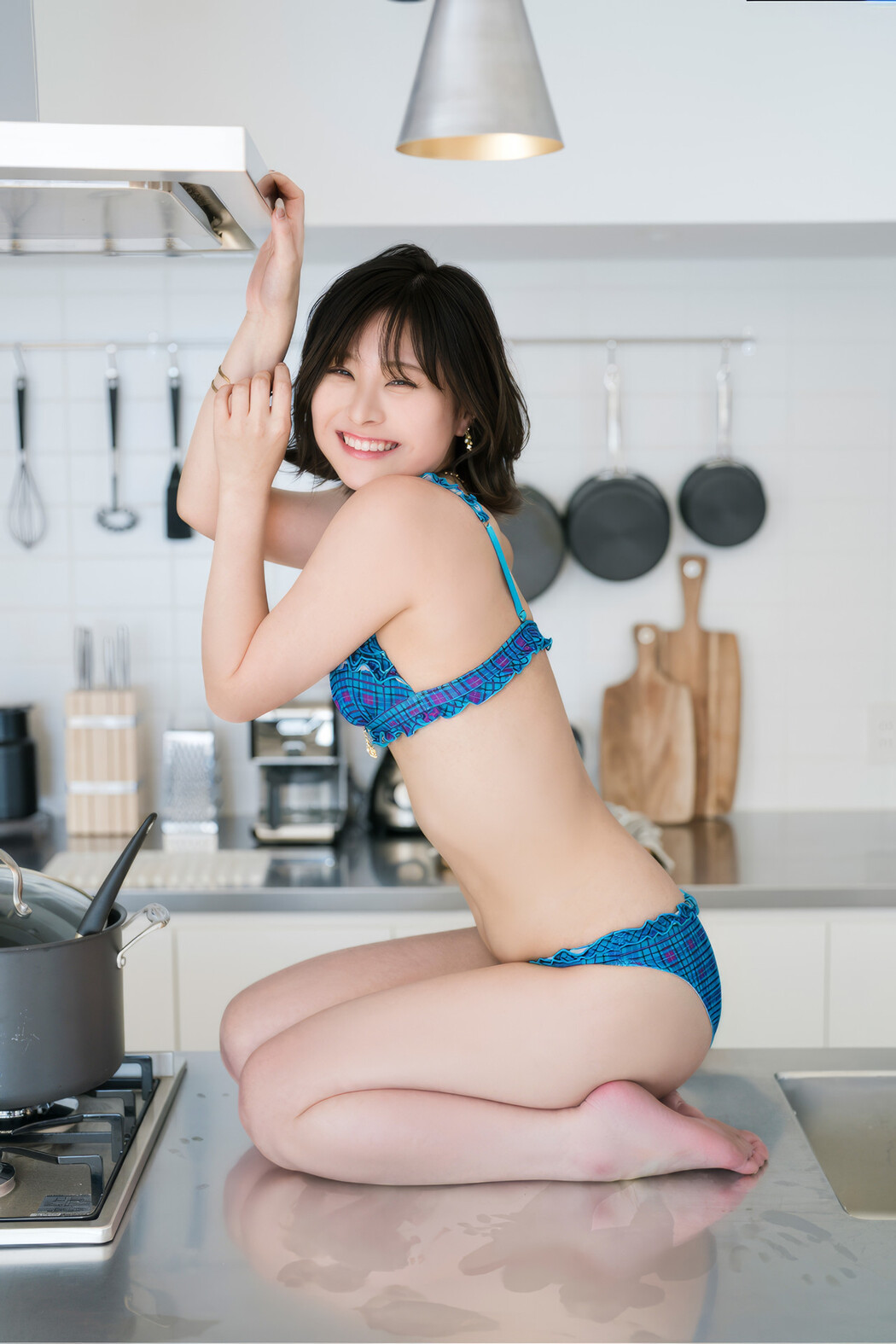 Shiori Sato 佐藤栞, FLASHデジタル写真集 「お嬢様の冒険」 Set.01