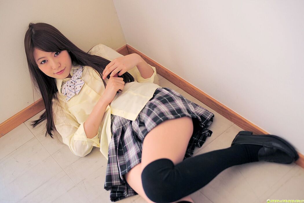 [DGC] NO.976 Natsuko Tanaka Natsuko Tanaka Uniform Beautiful Girl Heaven