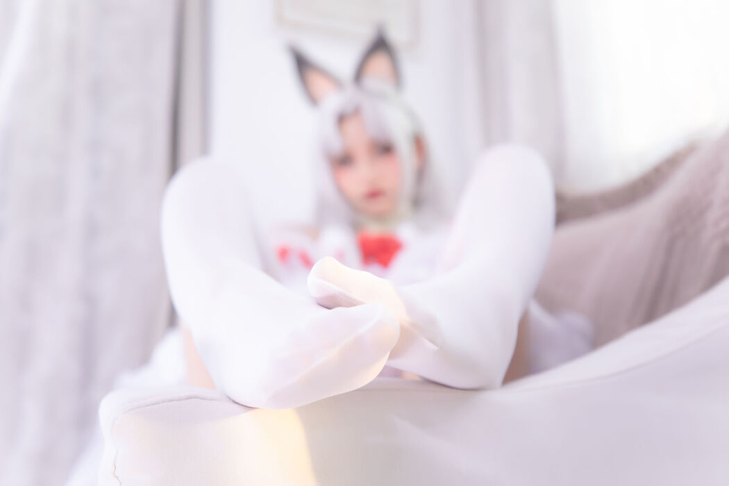[Internet Celebrity COS] Lolita God Ban Zhendong White Silk Walnut