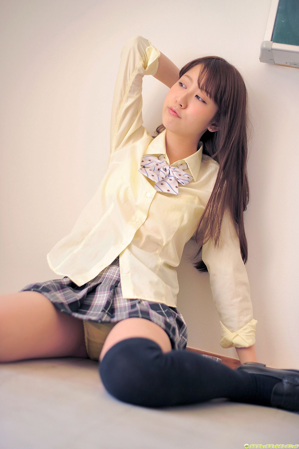 [DGC] NO.976 Natsuko Tanaka Natsuko Tanaka Uniform Beautiful Girl Heaven