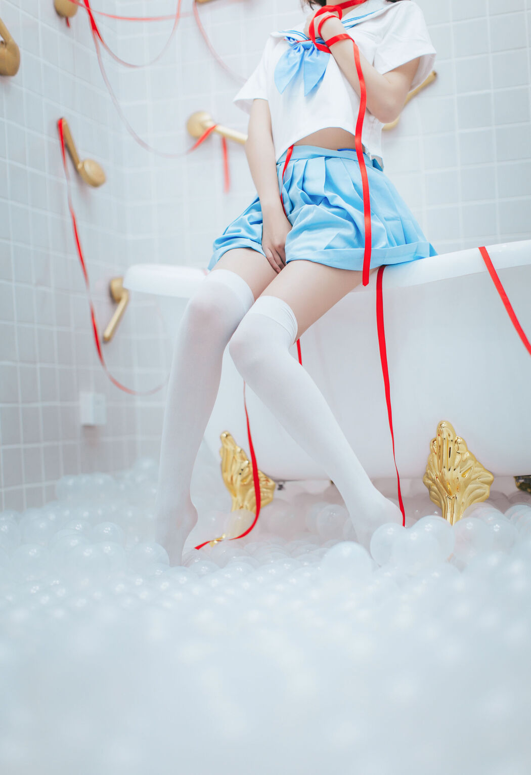 Crazy Cat ss "Pajamas and Sailor Suit in Bathroom" [Lolita COS]