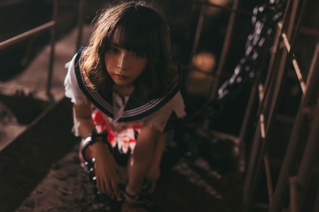 Crazy Cat ss "The Imprisoned Girl" [Lolita COS]