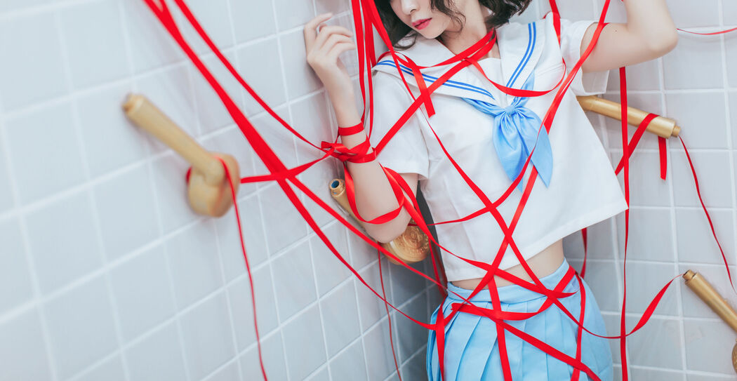 Crazy Cat ss "Pajamas and Sailor Suit in Bathroom" [Lolita COS]