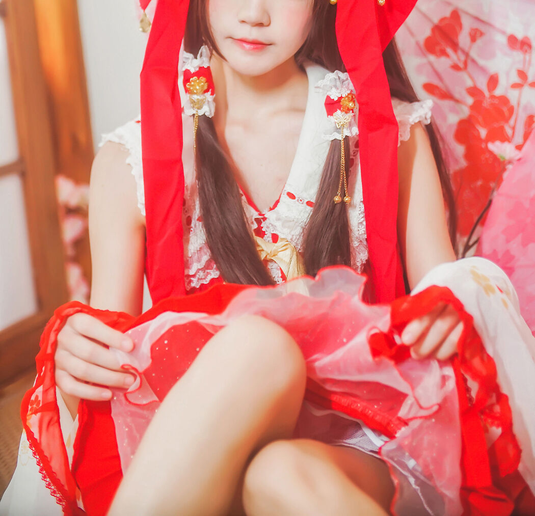 Crazy Cat ss "Reimu" [Lori COS]