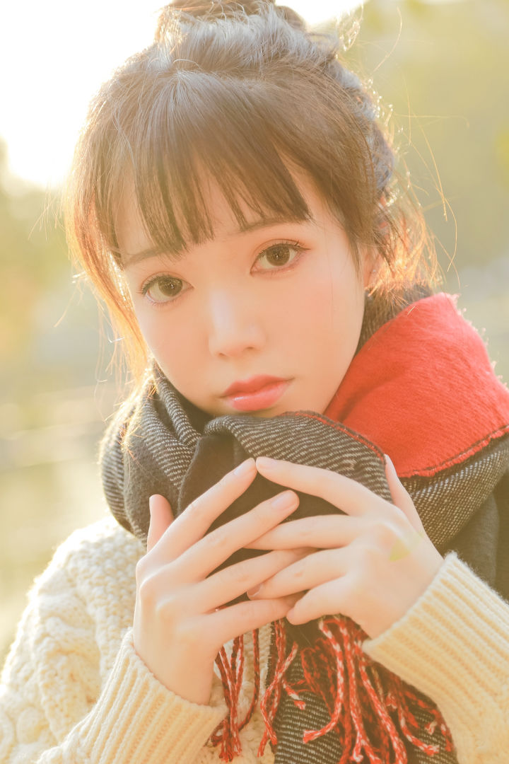 [Welfare COS] Cute girl Fushii_ Haitang - Autumn Girlfriend