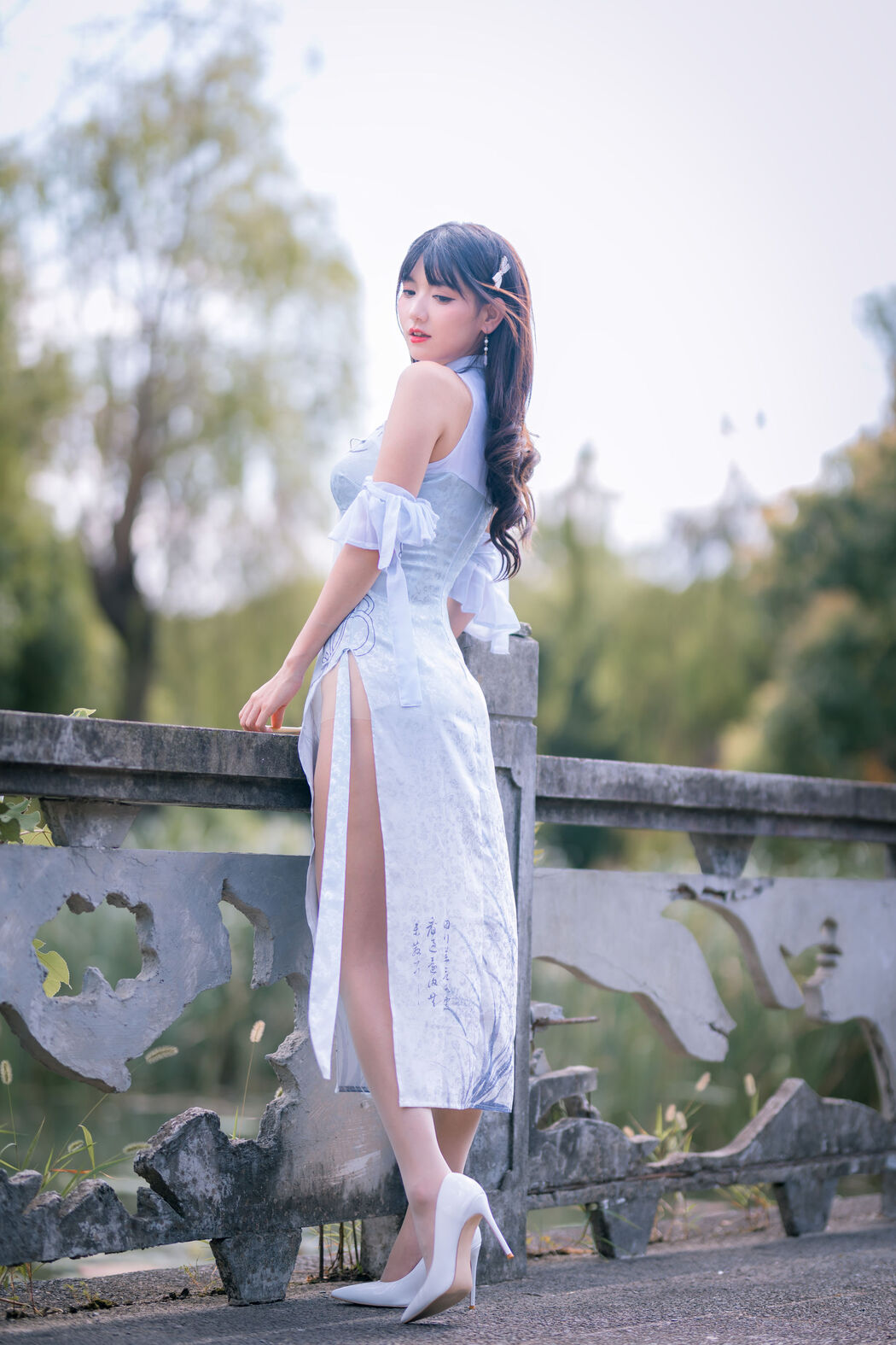 [Welfare COS] Cute girl Lu Qingqing kyokyo - blue cheongsam