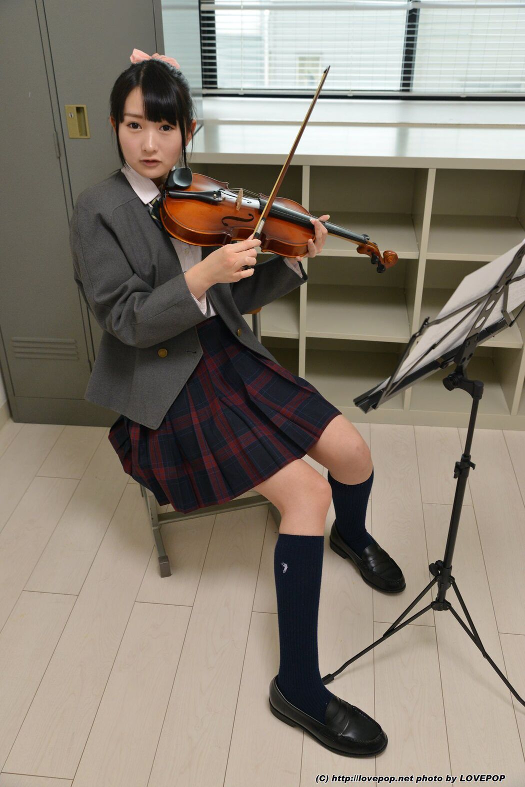 みなみ爱星 Airu Minami Violin Girl Set4 [LovePop]