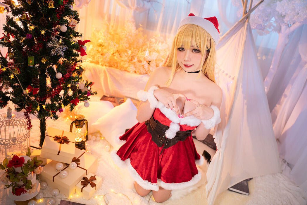 Coser@贞子蜜桃 – 喜多川夢海 圣诞