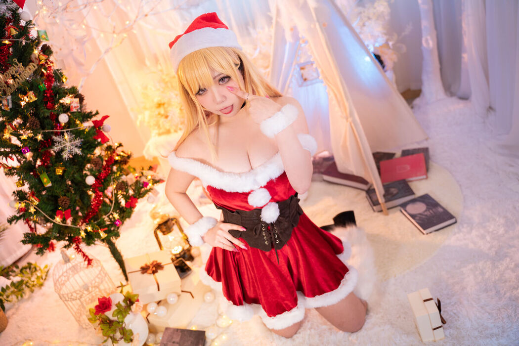 Coser@贞子蜜桃 – 喜多川夢海 圣诞