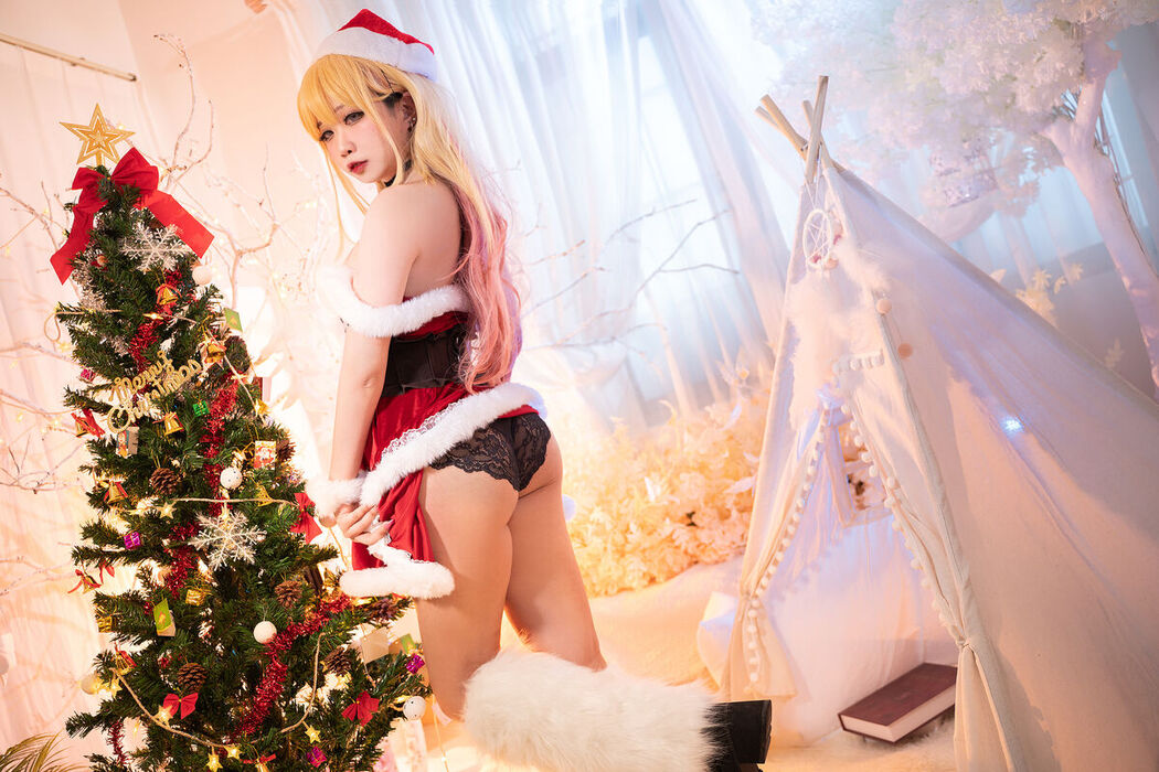 Coser@贞子蜜桃 – 喜多川夢海 圣诞
