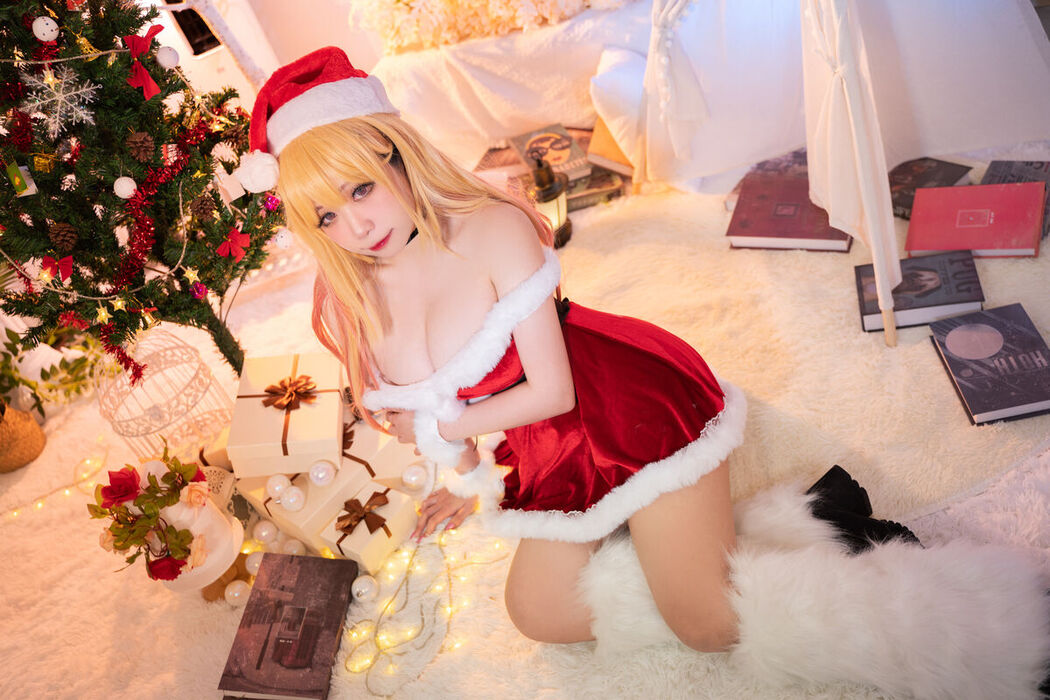 Coser@贞子蜜桃 – 喜多川夢海 圣诞