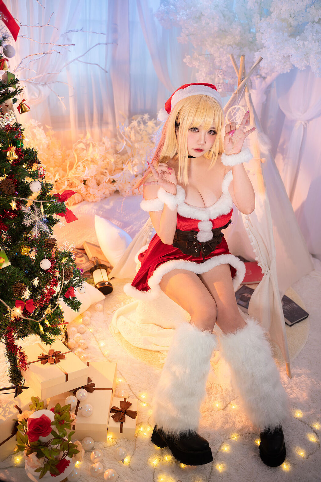 Coser@贞子蜜桃 – 喜多川夢海 圣诞