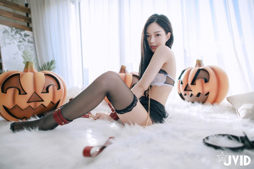 JVID 2022.10.28 Jiu Jiu – Halloween Special Is Wonderful First Time Demon Version Training Limited A