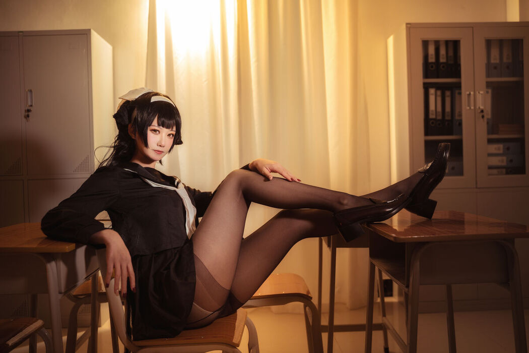 Coser@贞子蜜桃 – 碧蓝航线 爱宕高雄制服