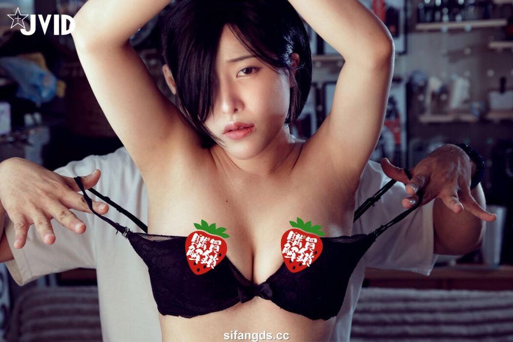 JVID Ai You 艾悠 – 全裸女神 艾悠 鲍鱼危机之艾达·王 猥亵凌辱拘禁 美艳酮体诱人白虎蜜穴 枪指阴户乖乖就范 Part2