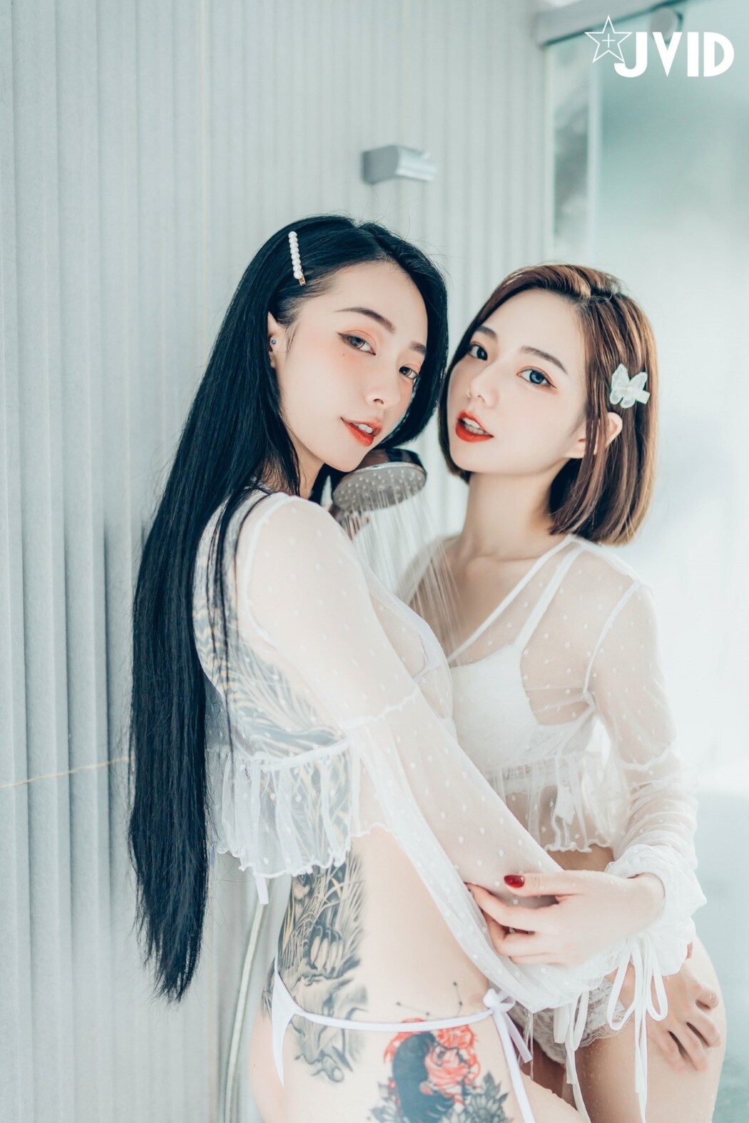 JVID 2022.02.14 Piao Piao 飄飄 And Jiu Jiu 啾啾 – Celebrate Valentines Day With Goddess Sisters A