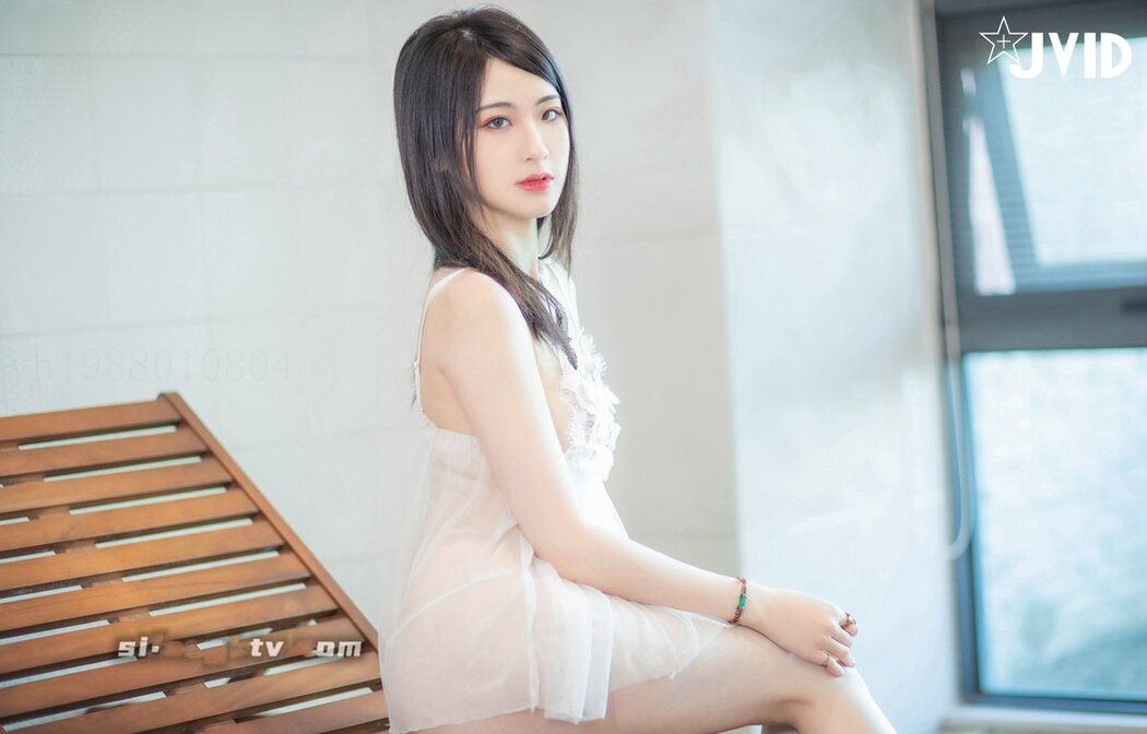 JVID A Li 阿黎 – White Lace Pajamas A