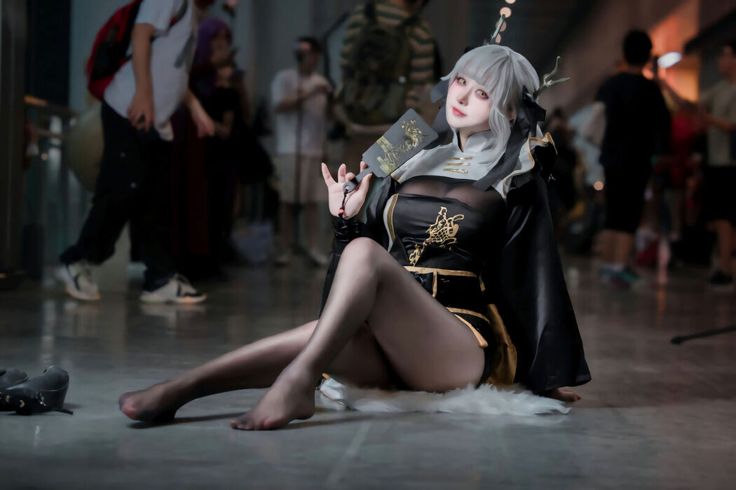 Coser@酒酿促织nya &#8211; 布兰尔 白兔