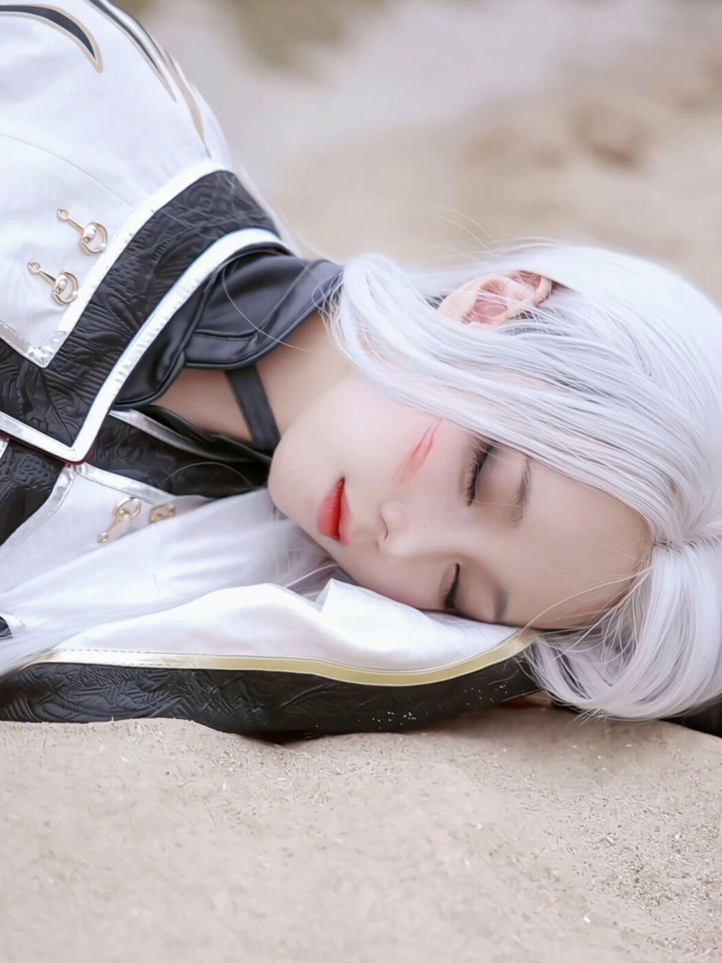 Coser@走路摇zly – 季莹莹