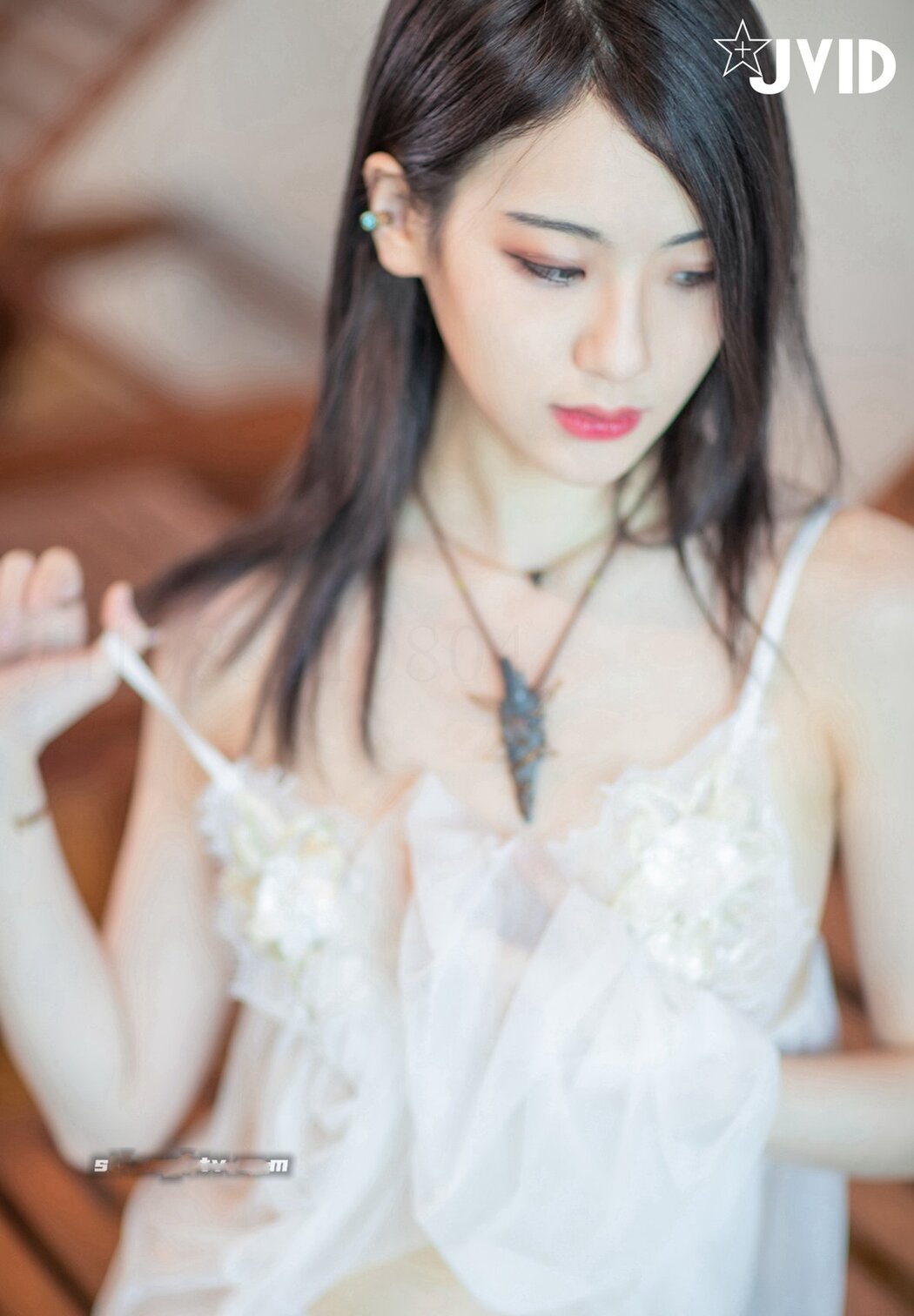 JVID A Li 阿黎 – White Lace Pajamas A