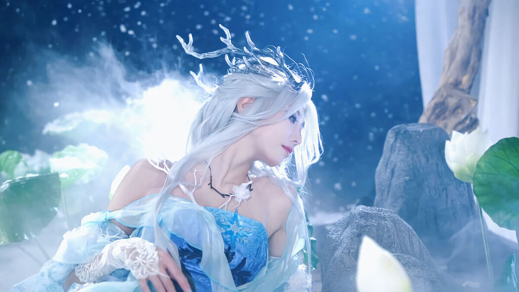 Coser@走路摇zly &#8211; 季莹莹