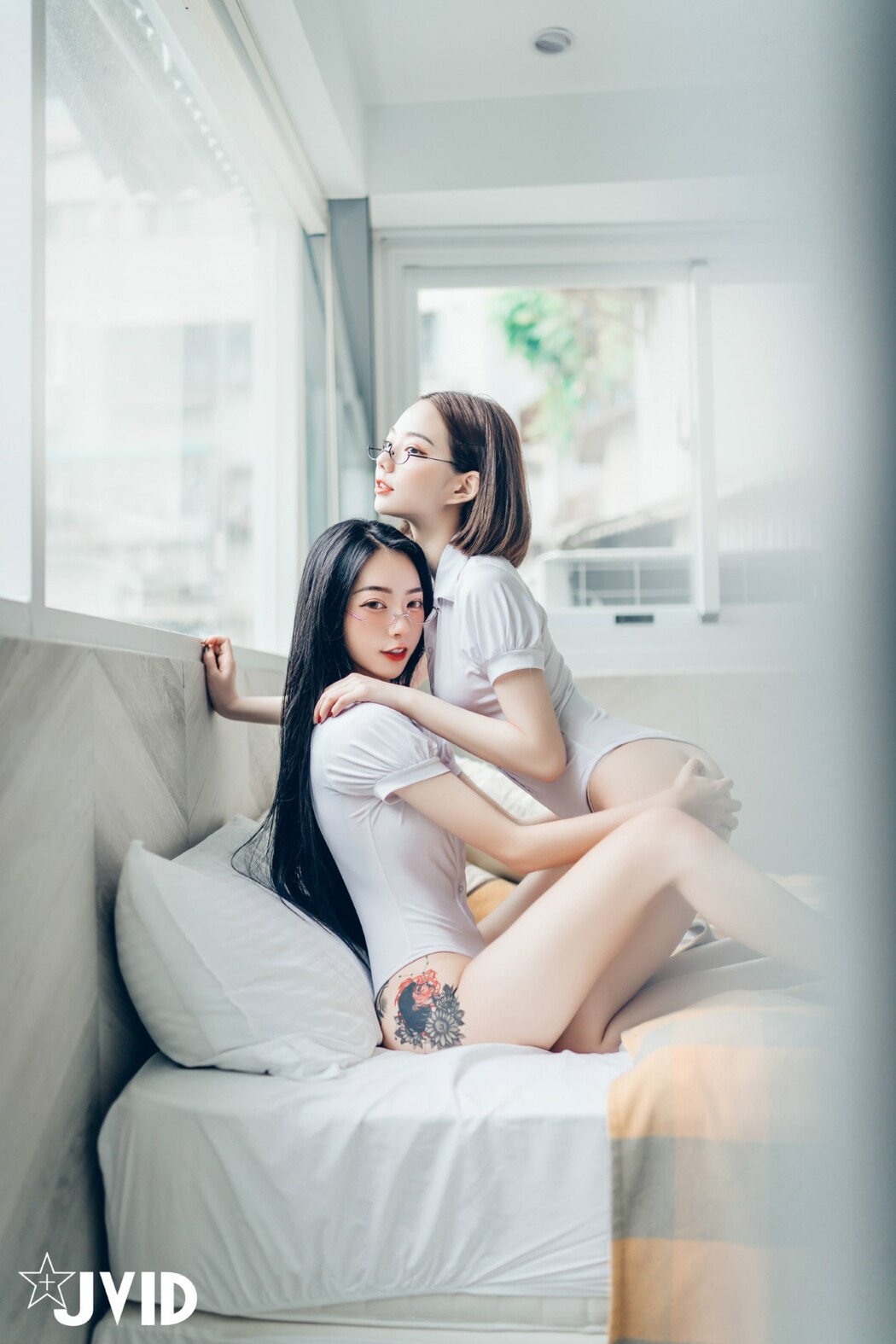 JVID 2022.02.14 Piao Piao 飄飄 And Jiu Jiu 啾啾 – Celebrate Valentines Day With Goddess Sisters B