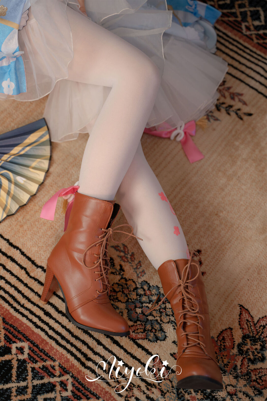 Coser@铃木美咲 Misaki Suzuki &#8211; 神里绫华 花时来信 性感美腿 少女白丝 玲珑小脚榨精 清纯反差