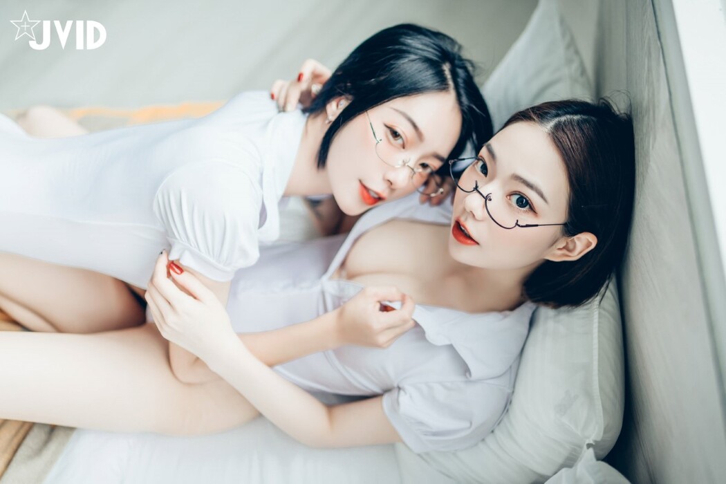 JVID 2022.02.14 Piao Piao 飄飄 And Jiu Jiu 啾啾 – Celebrate Valentines Day With Goddess Sisters A