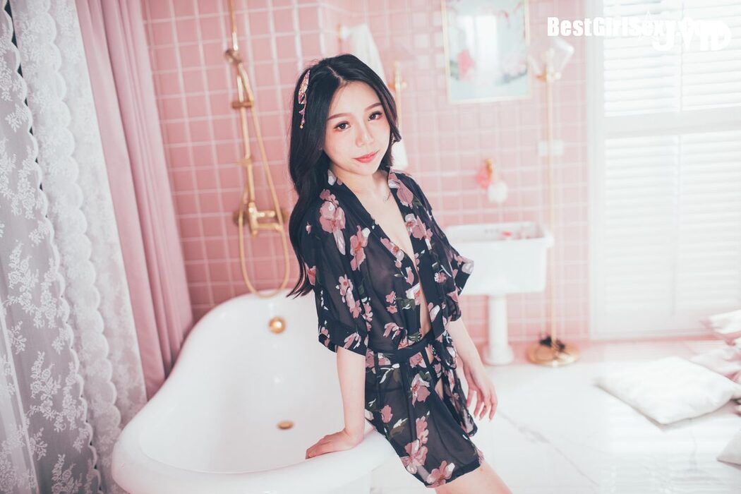 JVID IGHOT 梵梵 – Beautiful Innocent Smile A