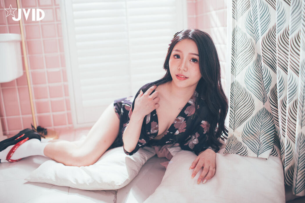 JVID Fan Fan 梵梵 – 天然美女梵梵 美麗無邪的笑容甜翻你的心 Part1