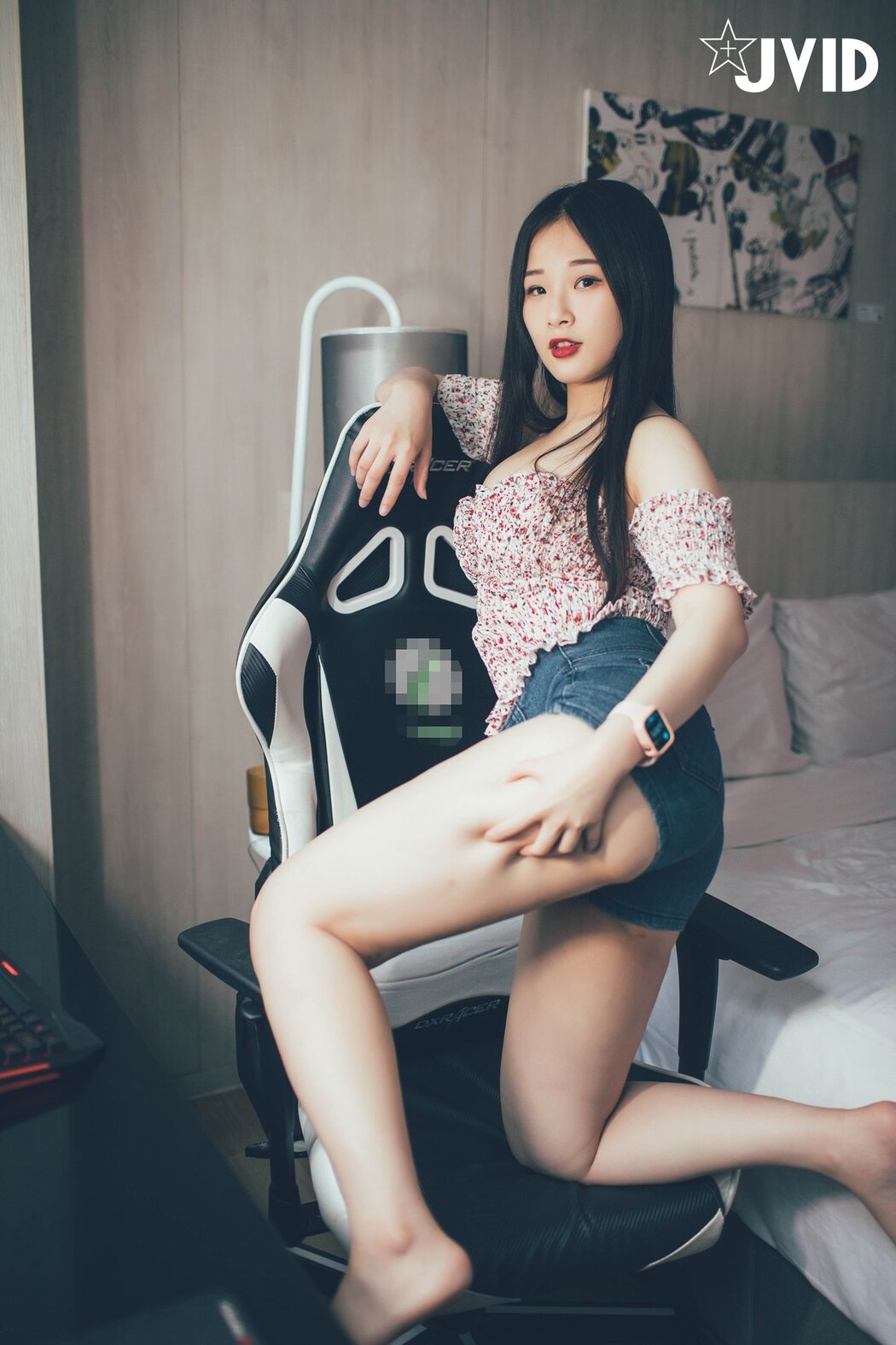 JVID Jie Mi 婕咪 Jucie &#8211; 網吧裏的女孩