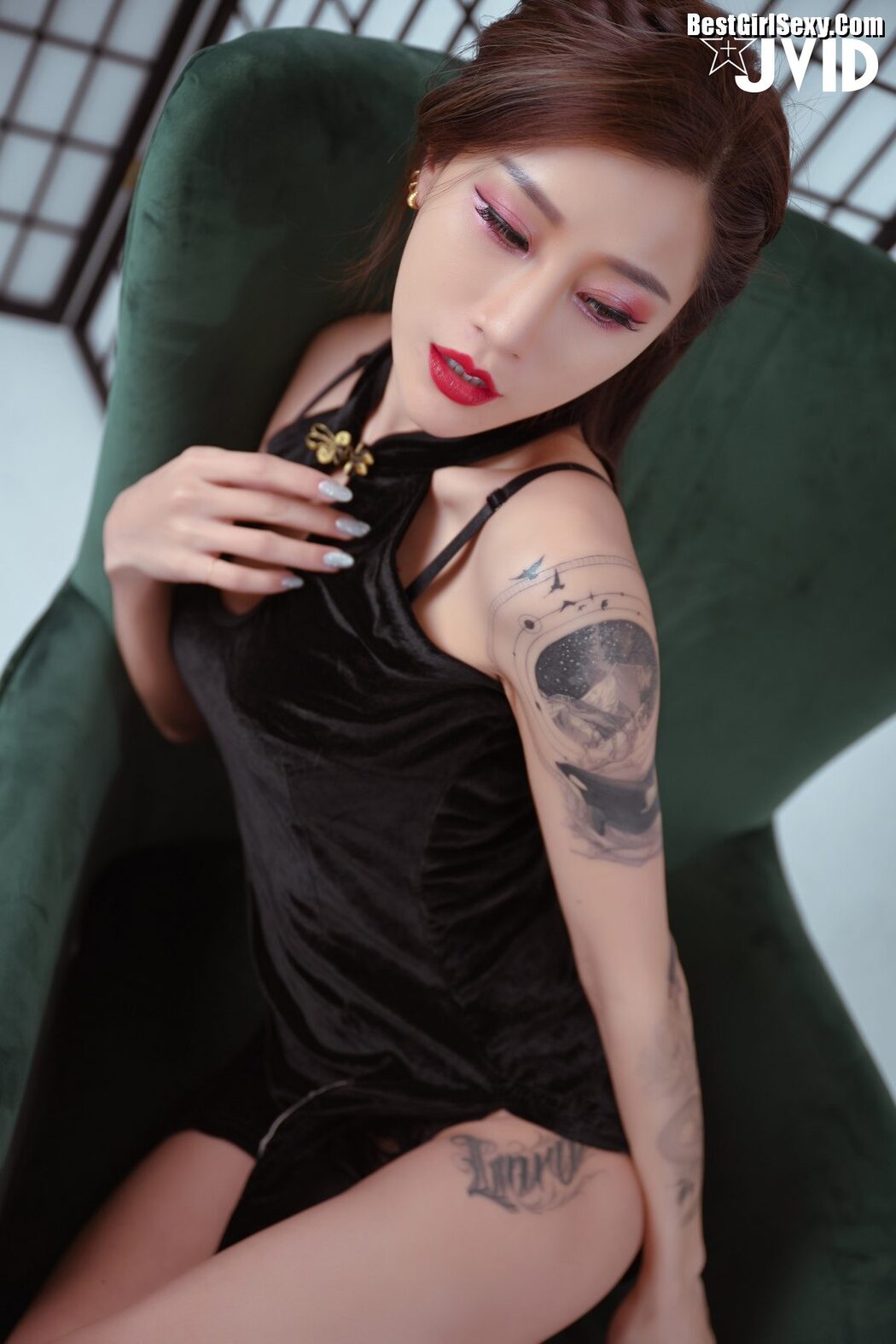 JVID Lara – Elegant Women In The Republic Of China A