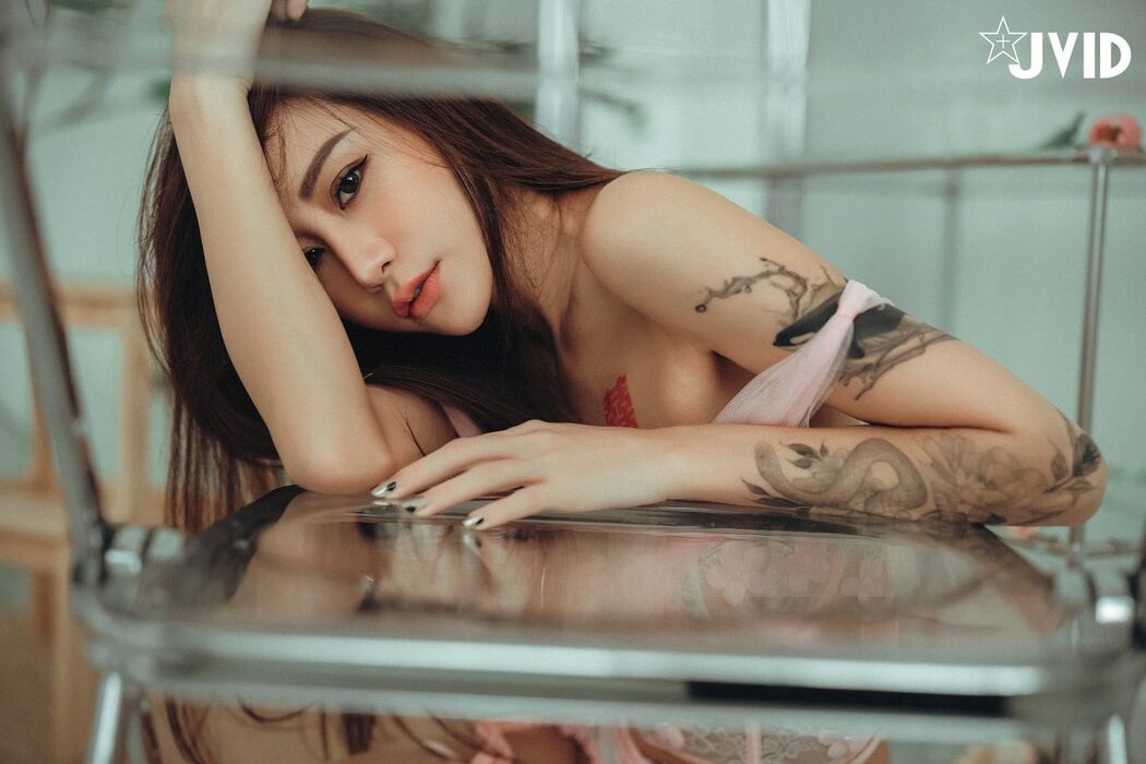 JVID Lara Fan – My Roommate B